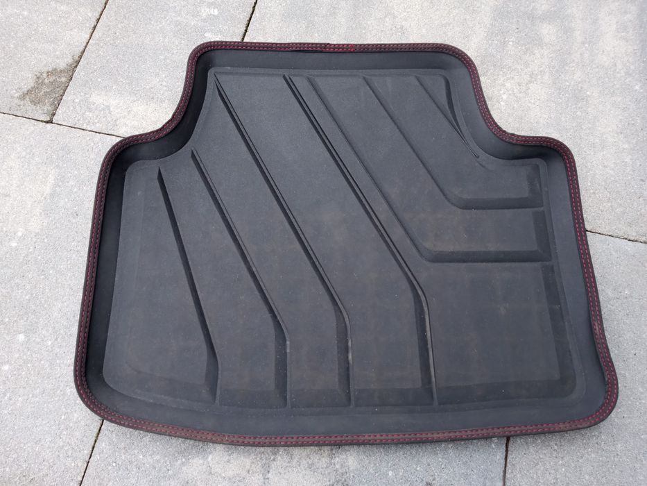 Dywaniki Gumowe VW Seat Skoda SPARTLine