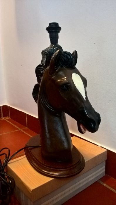 Candeeiro Cabeça de Cavalo, pintado á mão - NOVO