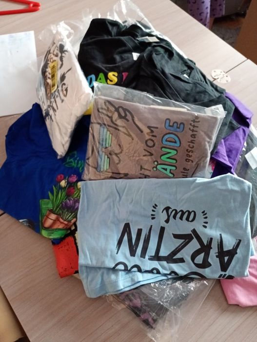 Komplet 10 nowych koszulek bawełnianych rozmiar XS