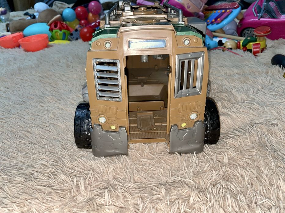 Бойовий фургон "Шеллрайзер" Черепашки-Ніндзя