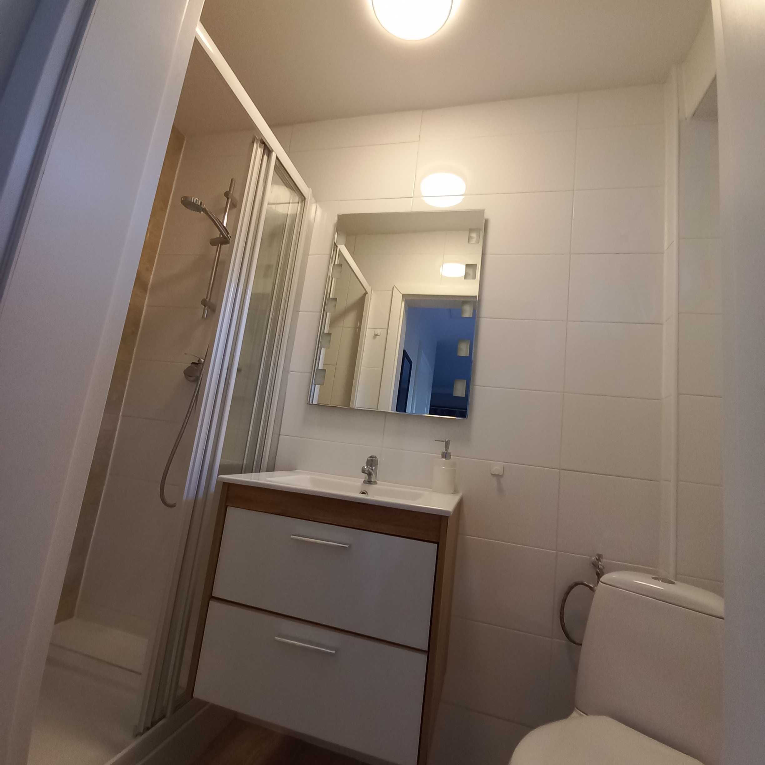 Domek w lesie   nad  jeziorem Lipie -Długie -2 osobne apartamenty