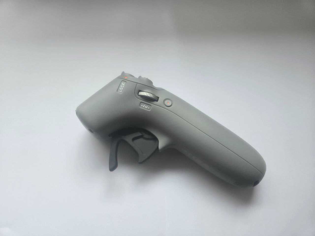 Продам новий контроллер (пульт керування) для дрона DJI RC Motion 2