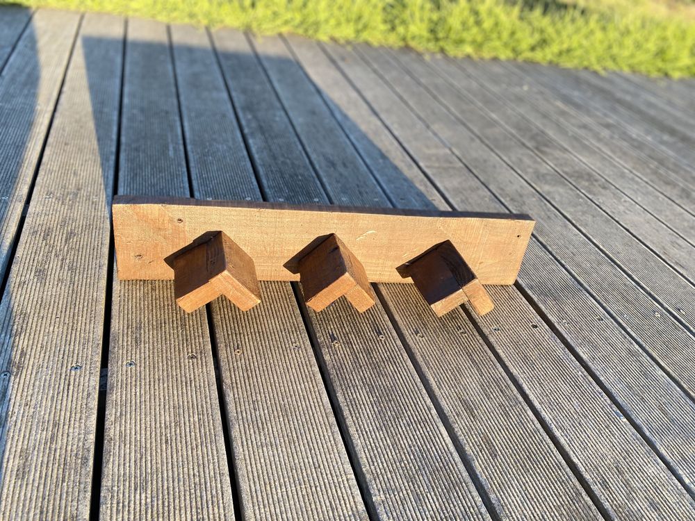 Suporte para selas e cabeçada