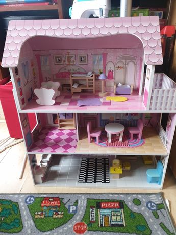 Domek dla lalki 3 piętra