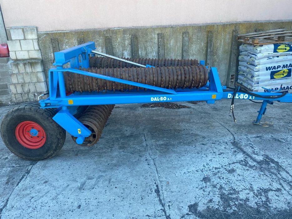Wały posiewie Dalbo 5.1m , rolki , wał