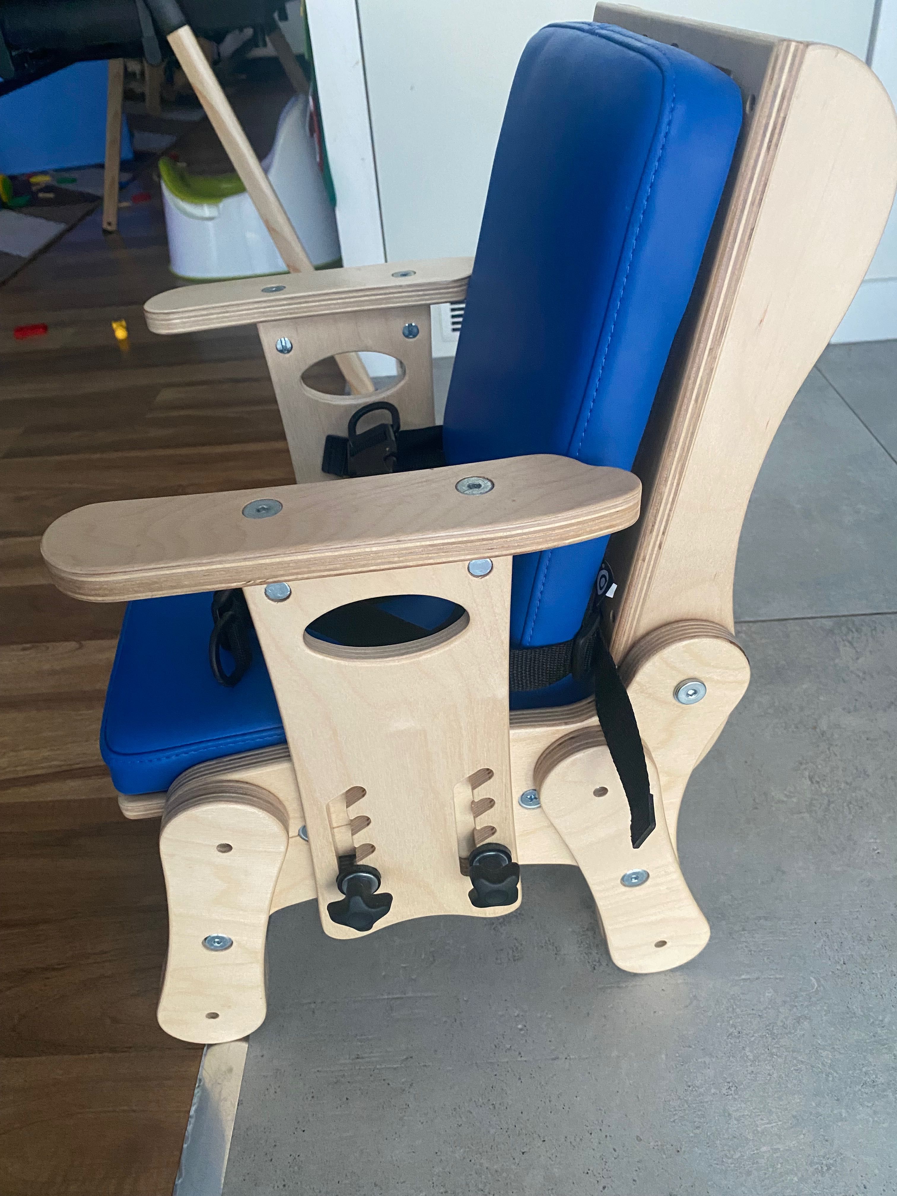 Krzesełko rehabilitacyjne Kidoo 1