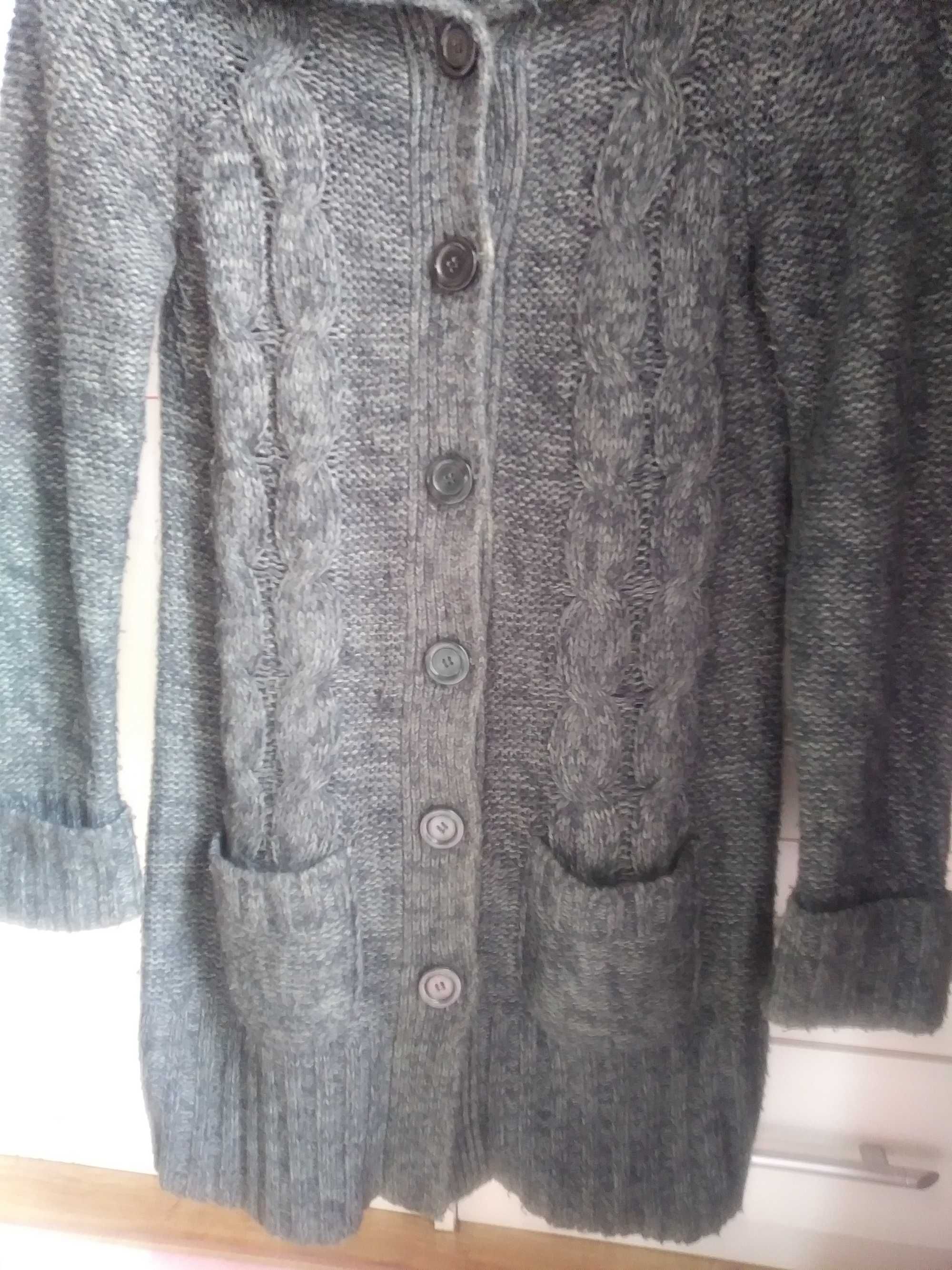 Rozpinany szary sweter z acrylu M
