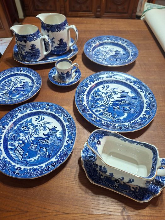Conjunto de jantar Burleigh Willow Burslem, England