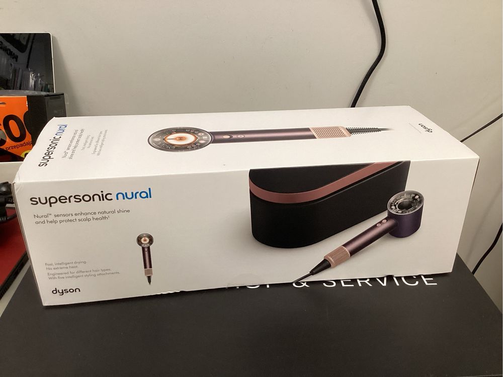 Sklep nowa suszarka Dyson Supersonic Nural + kuferek