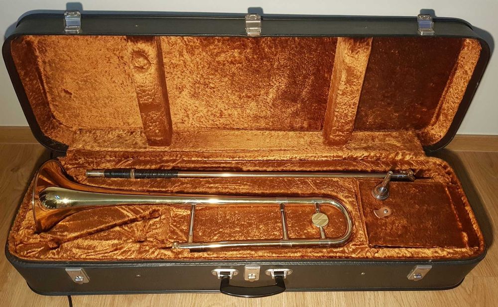 Puzon suwakowy AMATI ASL 314 z futerałem