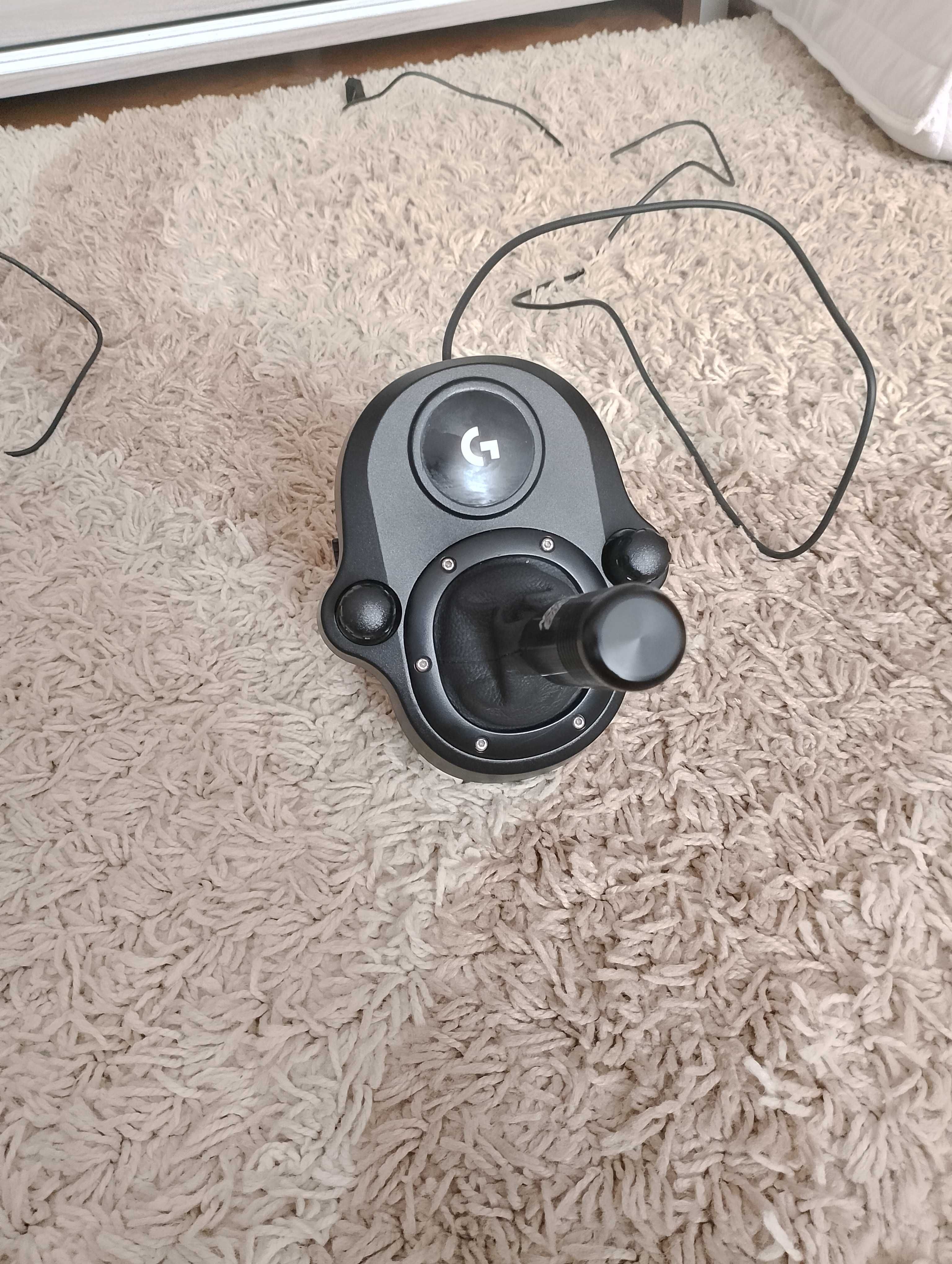 Logitech G29 + shifter, jak nowy