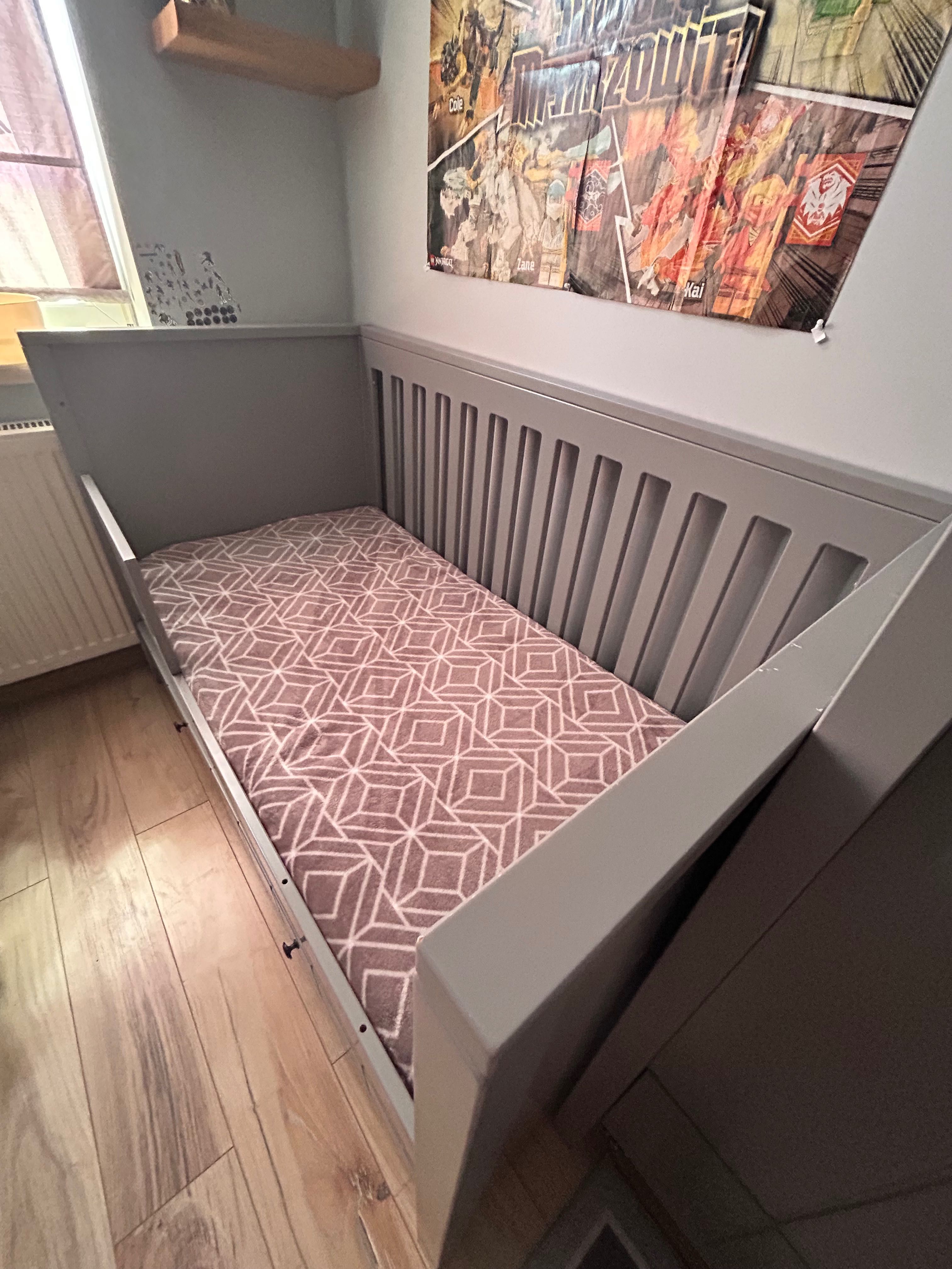 Komplet mebli dziecięcych drewno+MDF