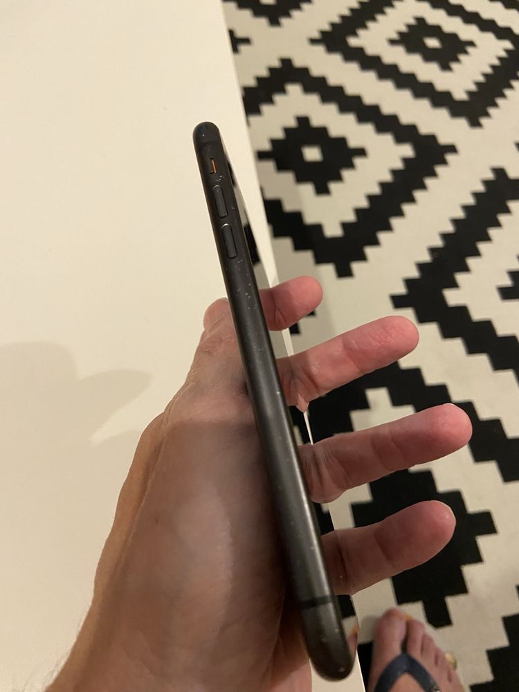 iPhone 11 128gb preto