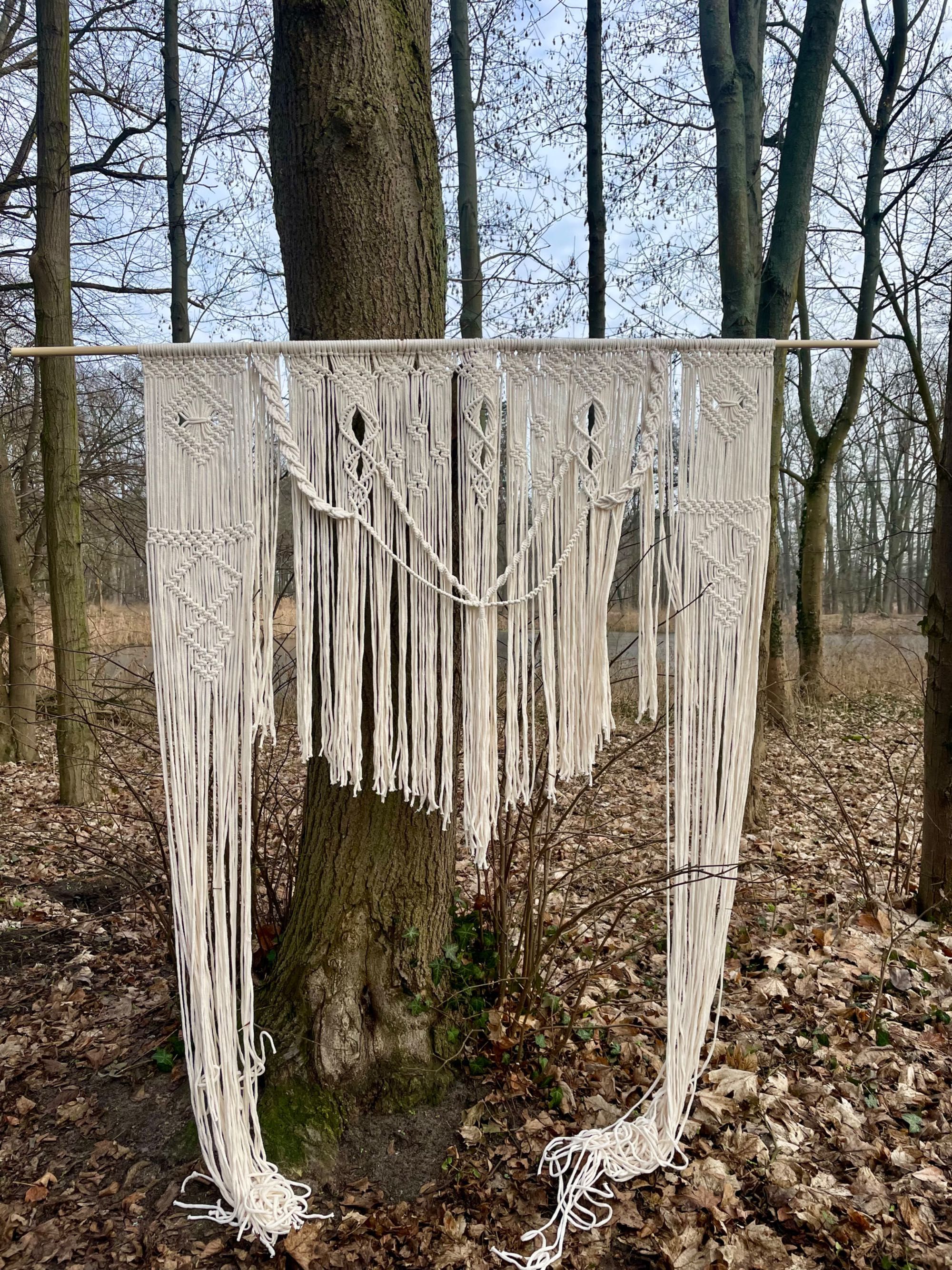 Duża makrama ślubna- ścianka