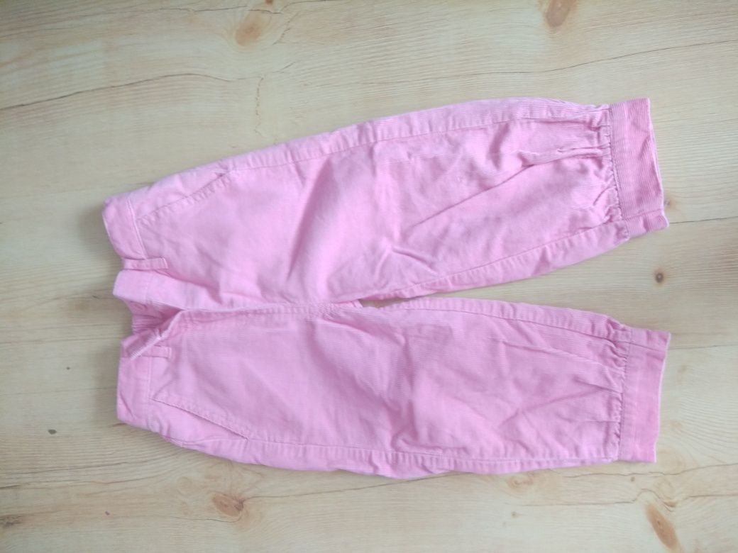 Ubranka dla dziewczynki r. 80-86