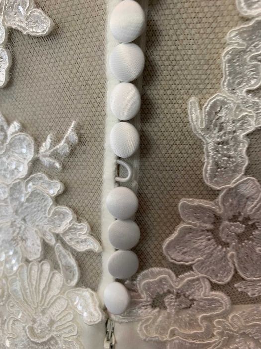 Nowa Elegancka Suknia Ślubna Ivory Koronka Guziki M 38 kwiaty 3D boho