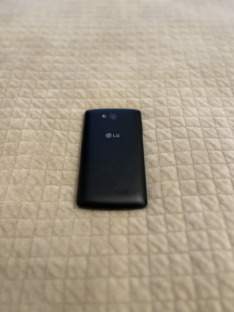 Smartfon LG F60 D390N Czarny sprawny!!!