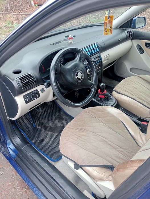 Автомобіль seat toledo2