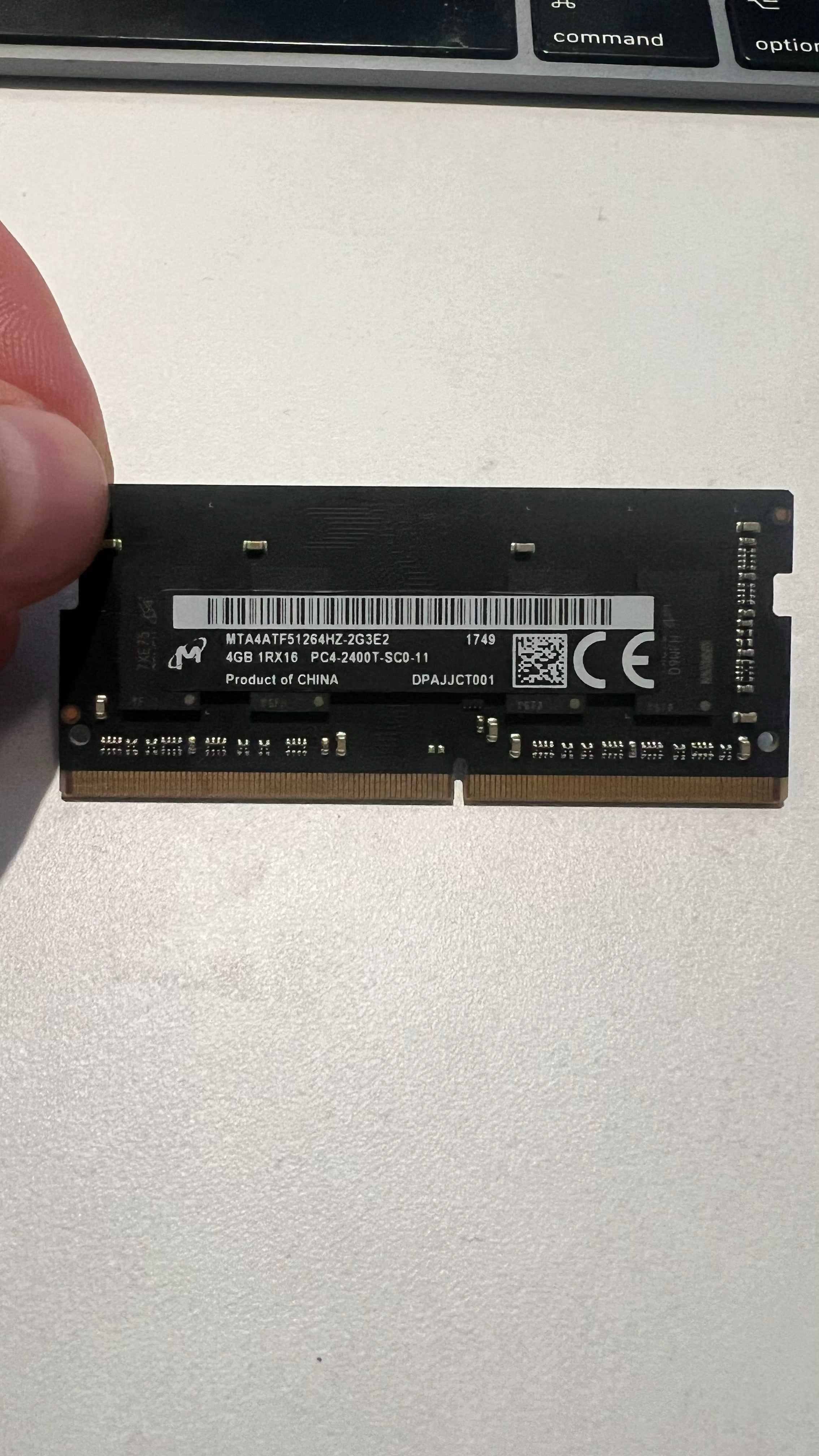 Pamięć RAM DDR4 Micron MTA4ATF51264HZ-2G3E2 4 GB OKAZJA