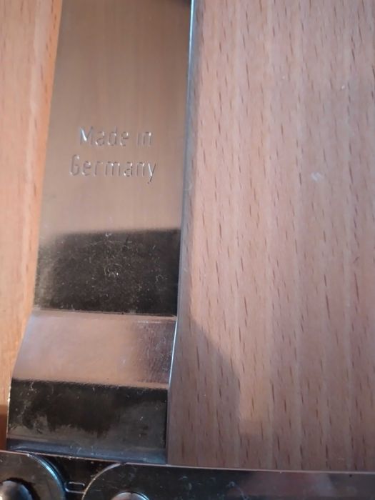 statyw na nuty sygnowany K&M