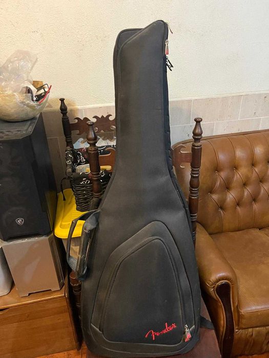 Estojo Almofadado para Guitarra Elétrica Fender