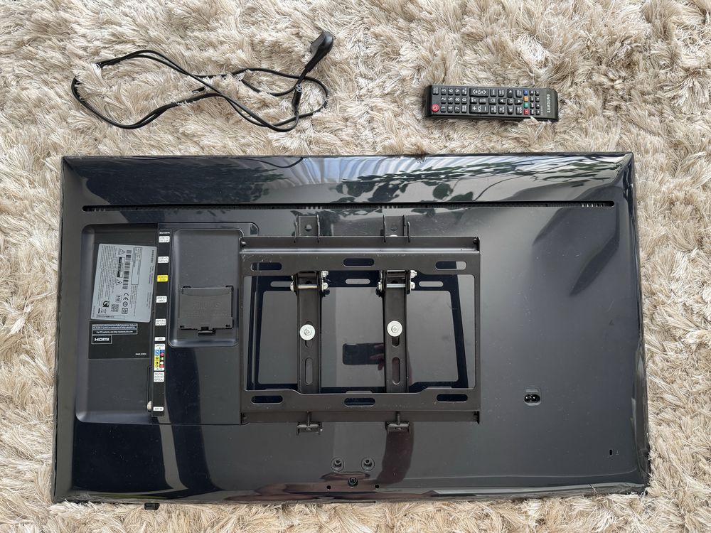 Телевизор Samsung 5 Series UE32K5502AK / Full HD Smart TV с Wi-Fi