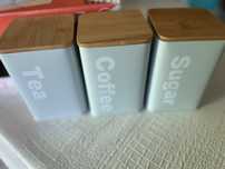 Três  latas para Café, Chá e Acucar. Novas