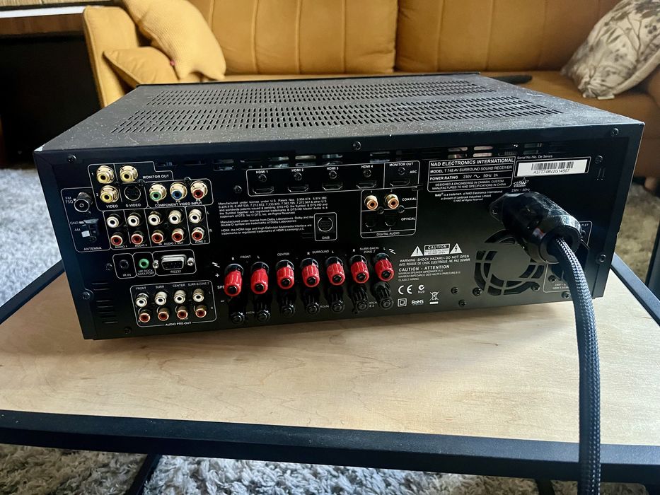 NAD T748 - wysokiej klasy amplituner kina domowego 7.1