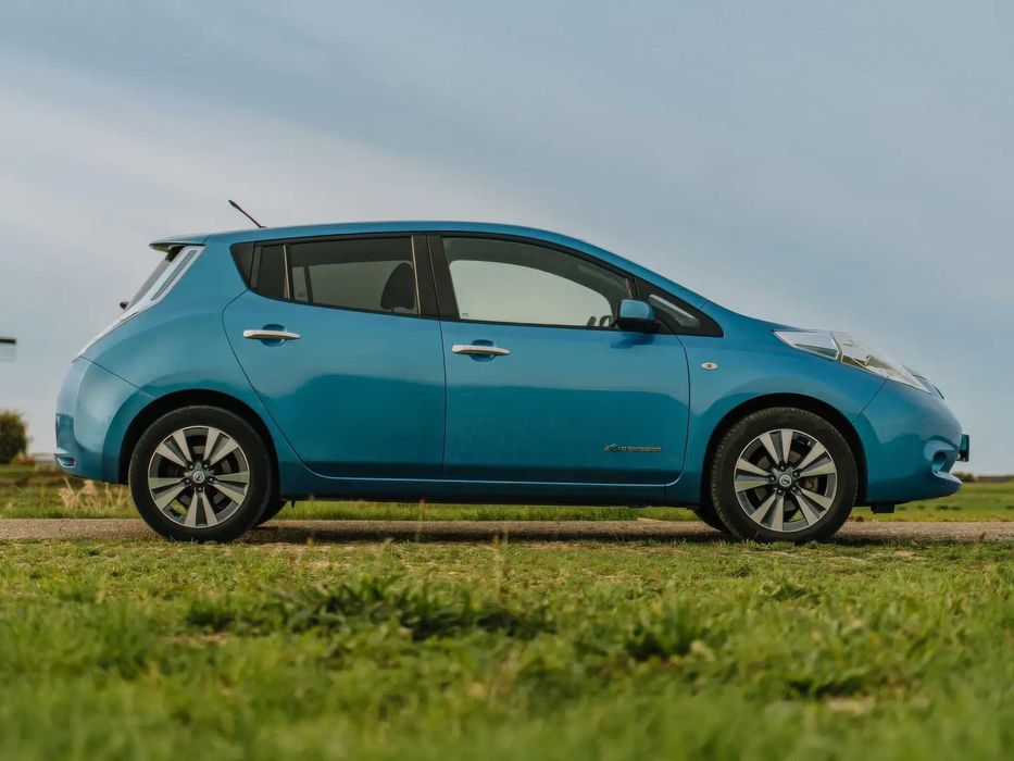 Nissan Leaf      2013