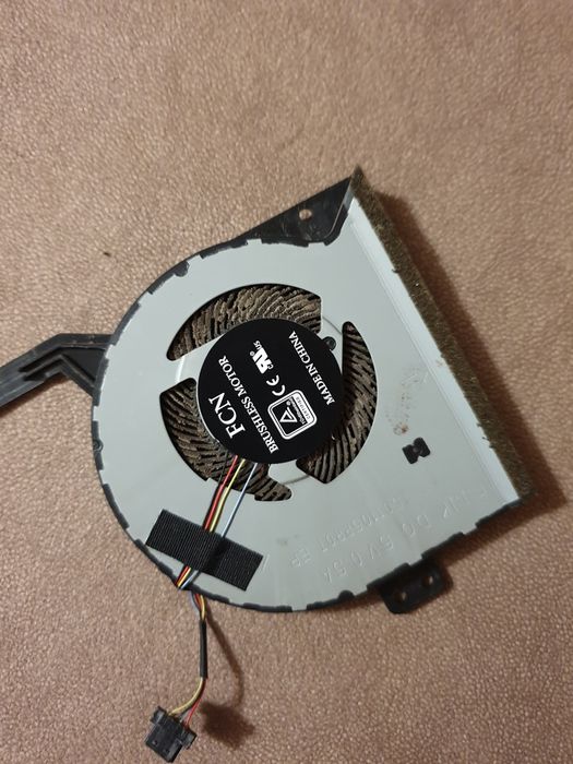 Кулер для ноутбука Asus X542U