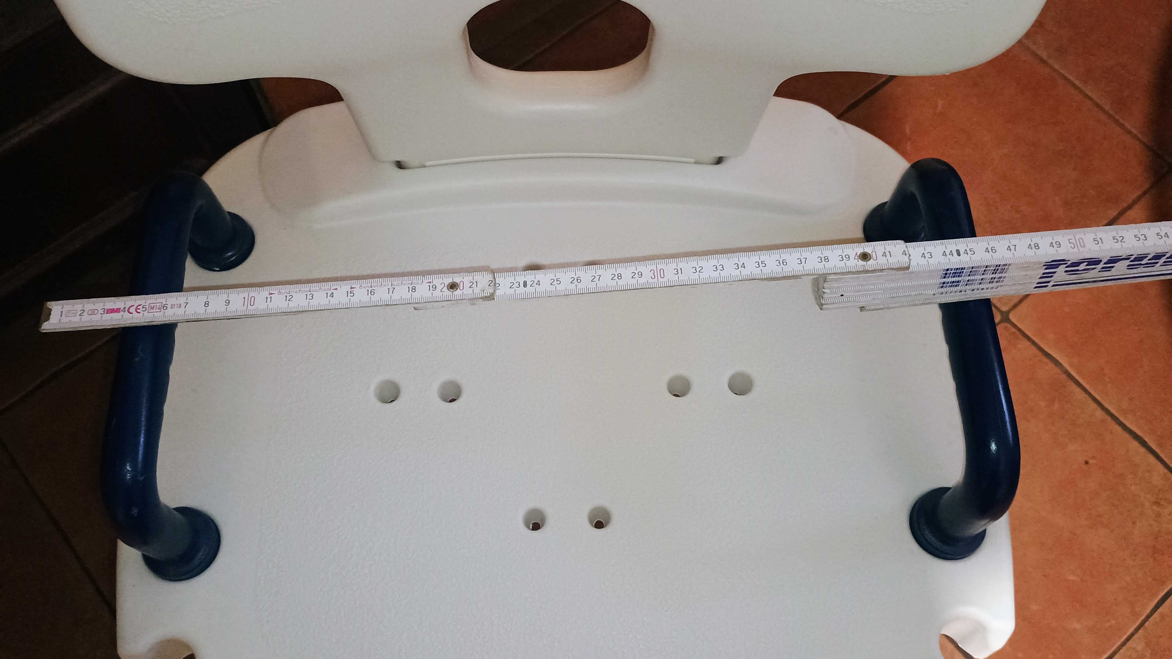 Krzesło pod prysznic. Nowe. Bischoff. Model DH-40L