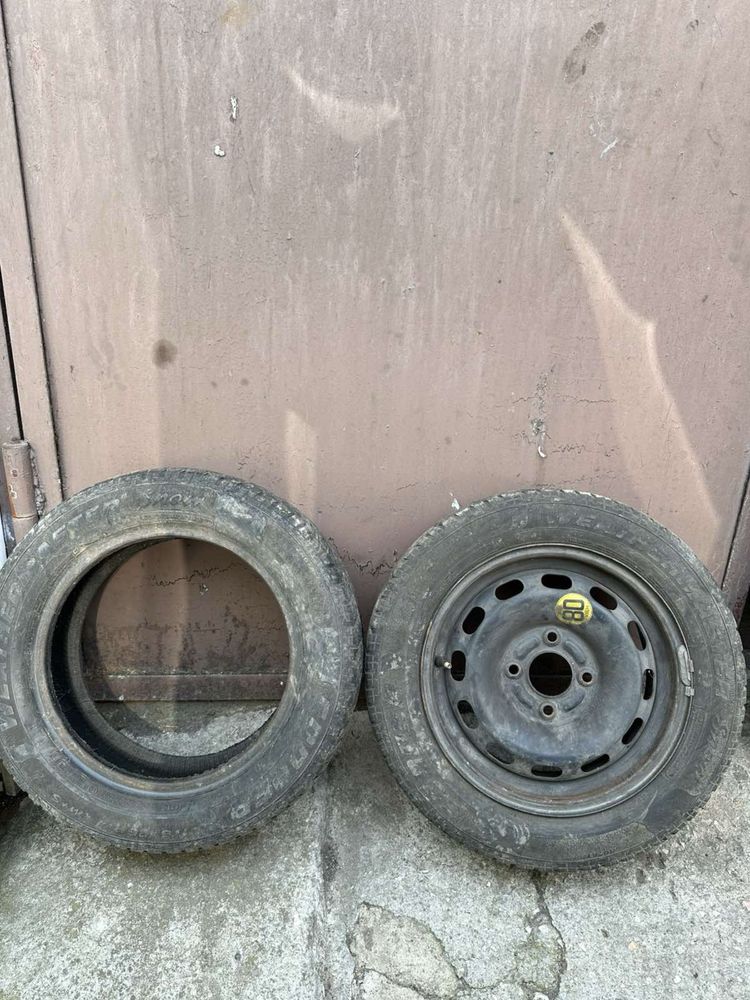 Продам шины на авто