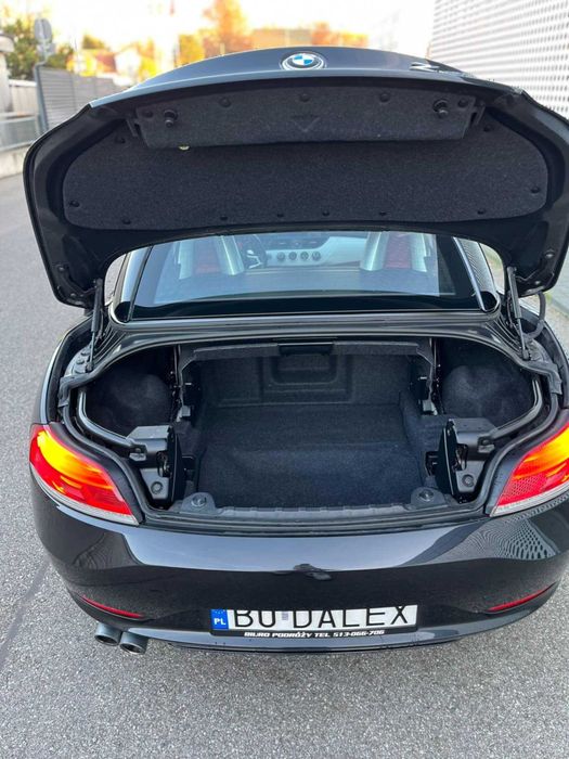 BMW Z4 E89 Stan BDB 3.0 benzyna 2011r bixenon