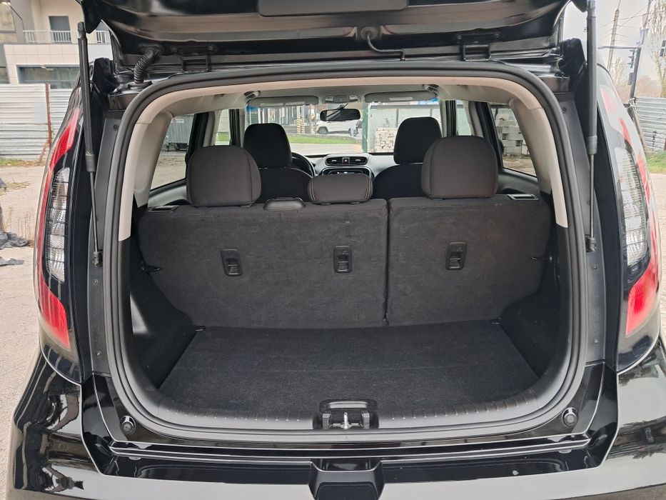 Продам KIA SOUI автомат