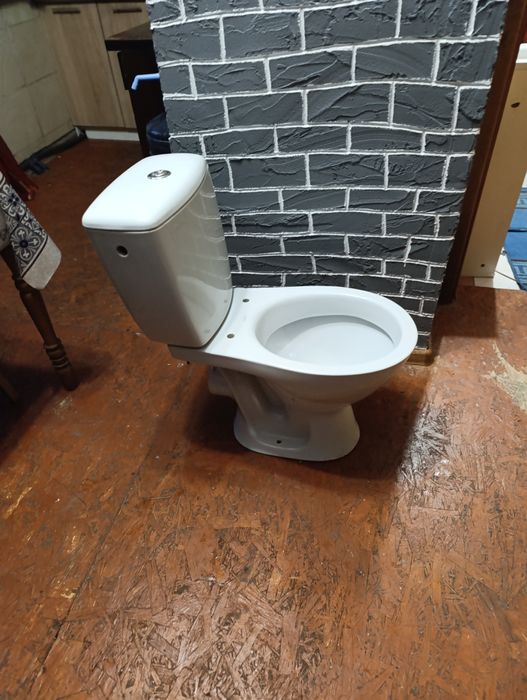 Унітаз б/у Cersanit