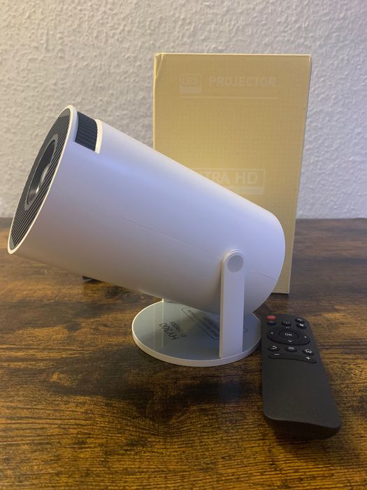 Mini Projector HY300