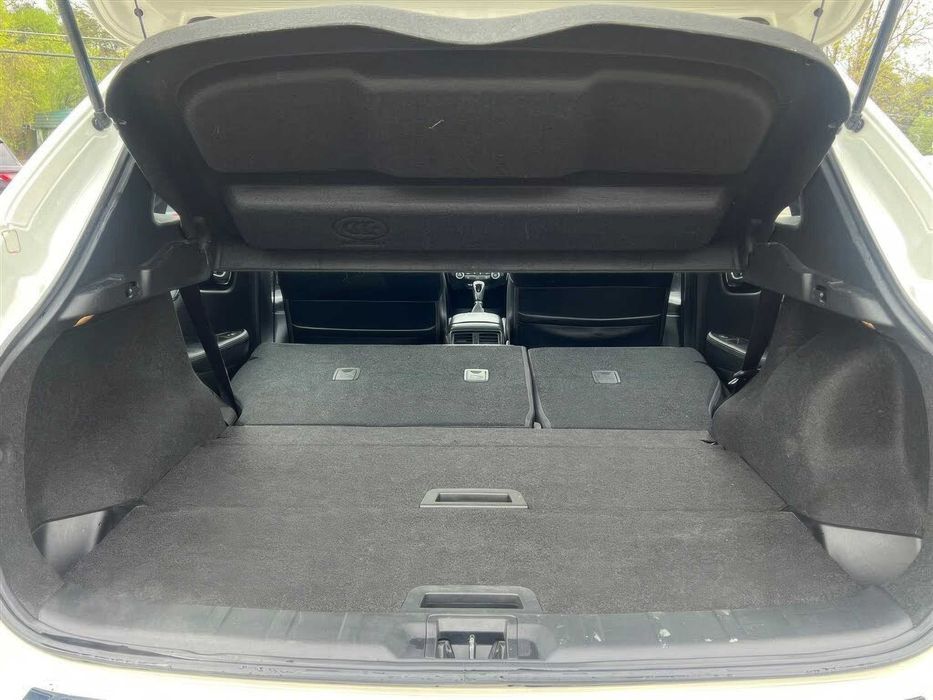 Nissan Rogue Sport SL      2017