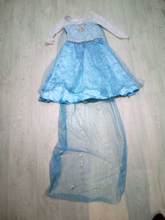 Платье костюм принцессы эльзы снежинки снегурочки снежной королевы
