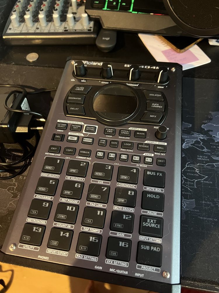 Sampler Roland SP404 mk2