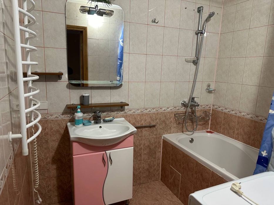 Оренда двокімнатної квартири на Замості, Будинок Офіцерів. Острозького