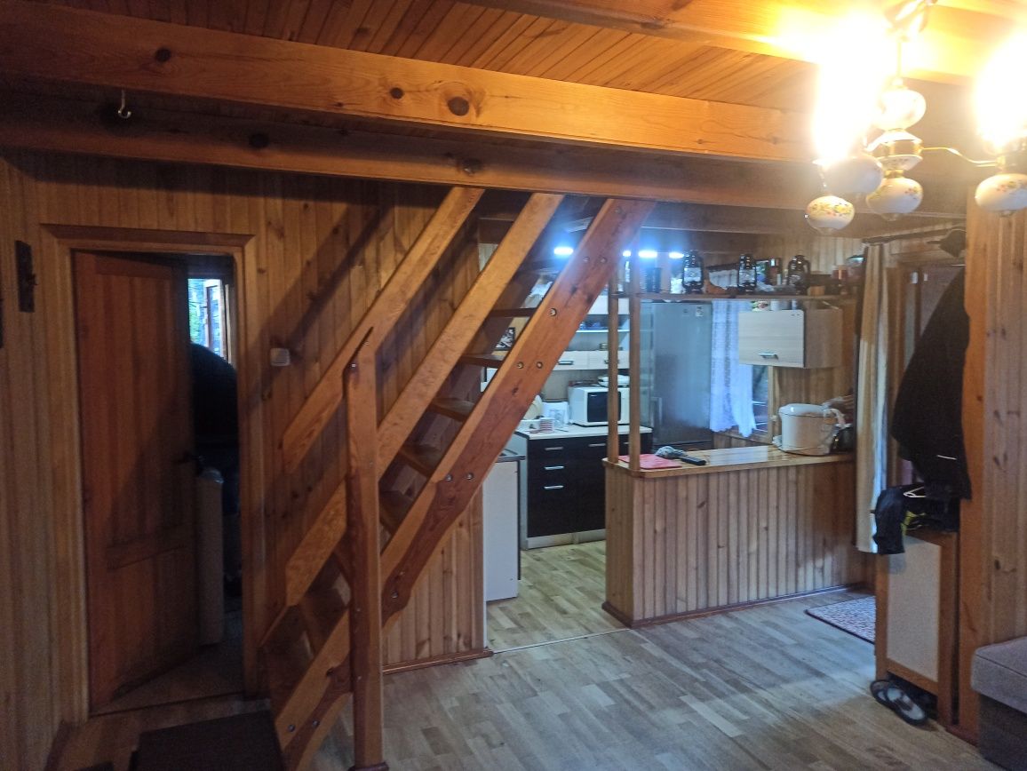 Dom letniskowy z działką 2000m Kwiatkowice Las