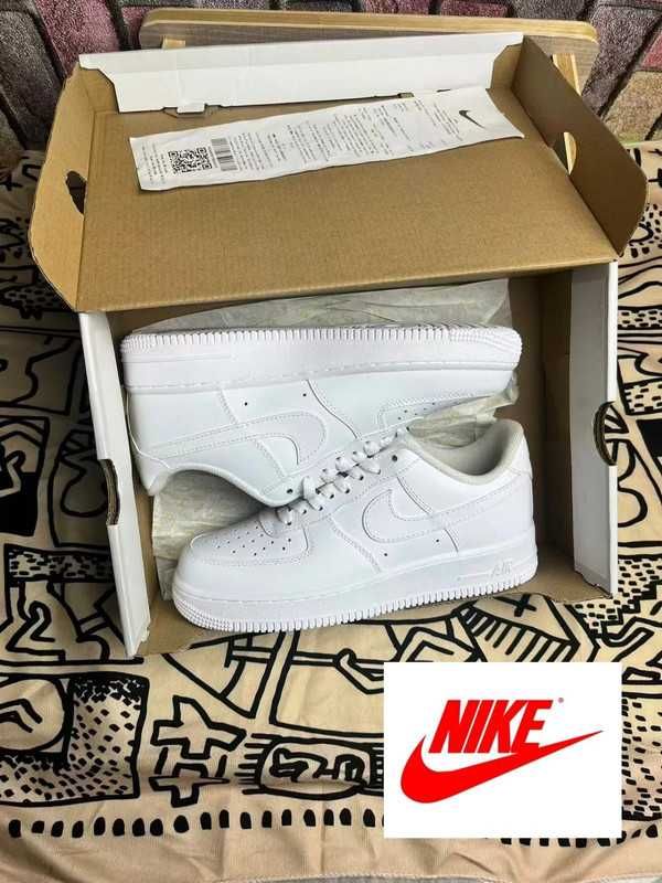 biały\AirF1*Nike nowy UnisexTrampki.39