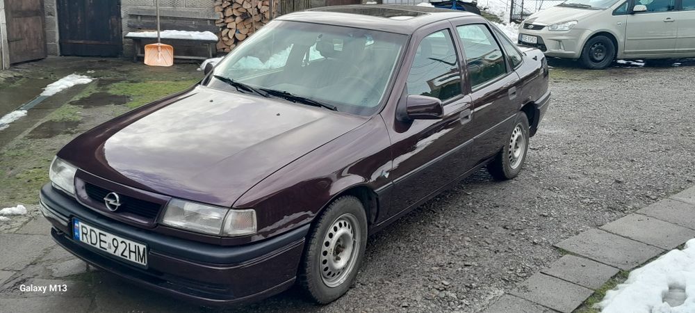 Opel Vectra A 1.8 B+G 1994 tok BDB Stan