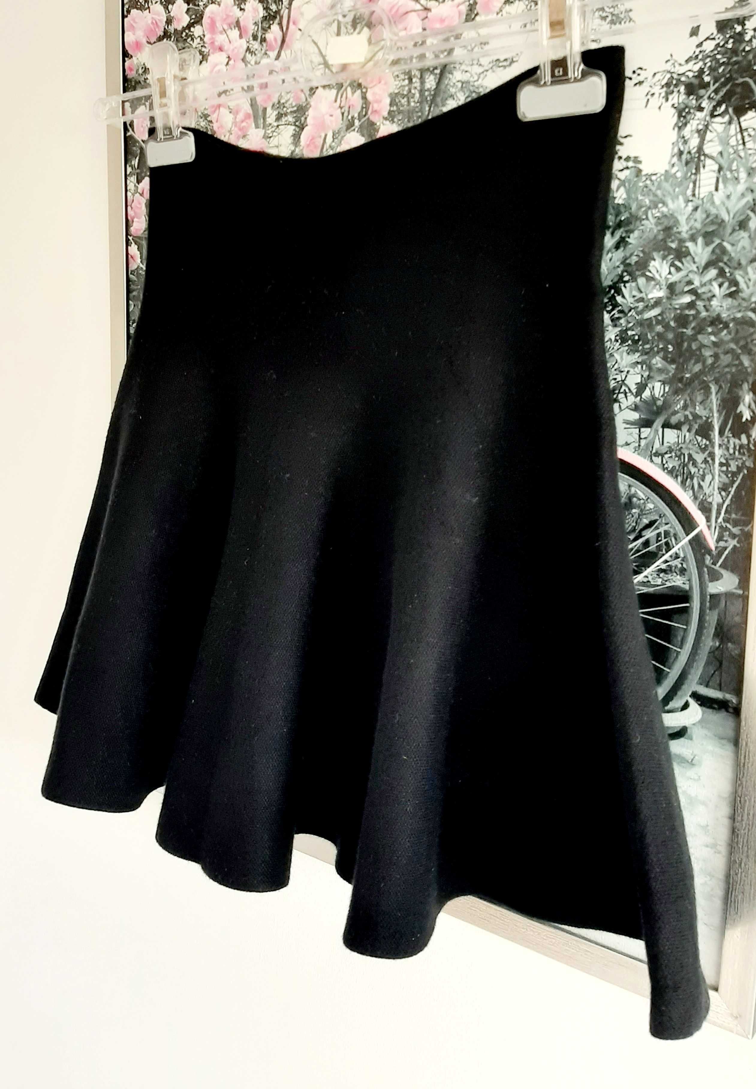 Spodnica mini czarna rozkloszowana skaterka 34 XS