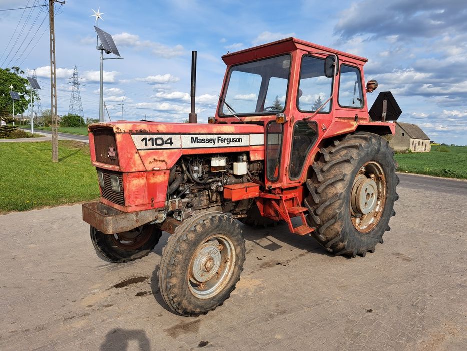 Ciągnik Massey Ferguson 1104