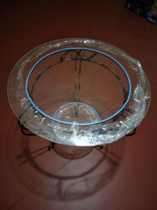 стіл журнальний, кований