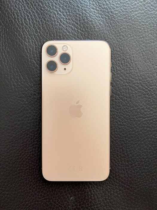 Продається iPhone 11 Pro 64 Gb в золотому кольорі