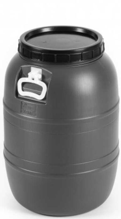 Vasilhas ou barricas para azeite usadas e em bom estado.