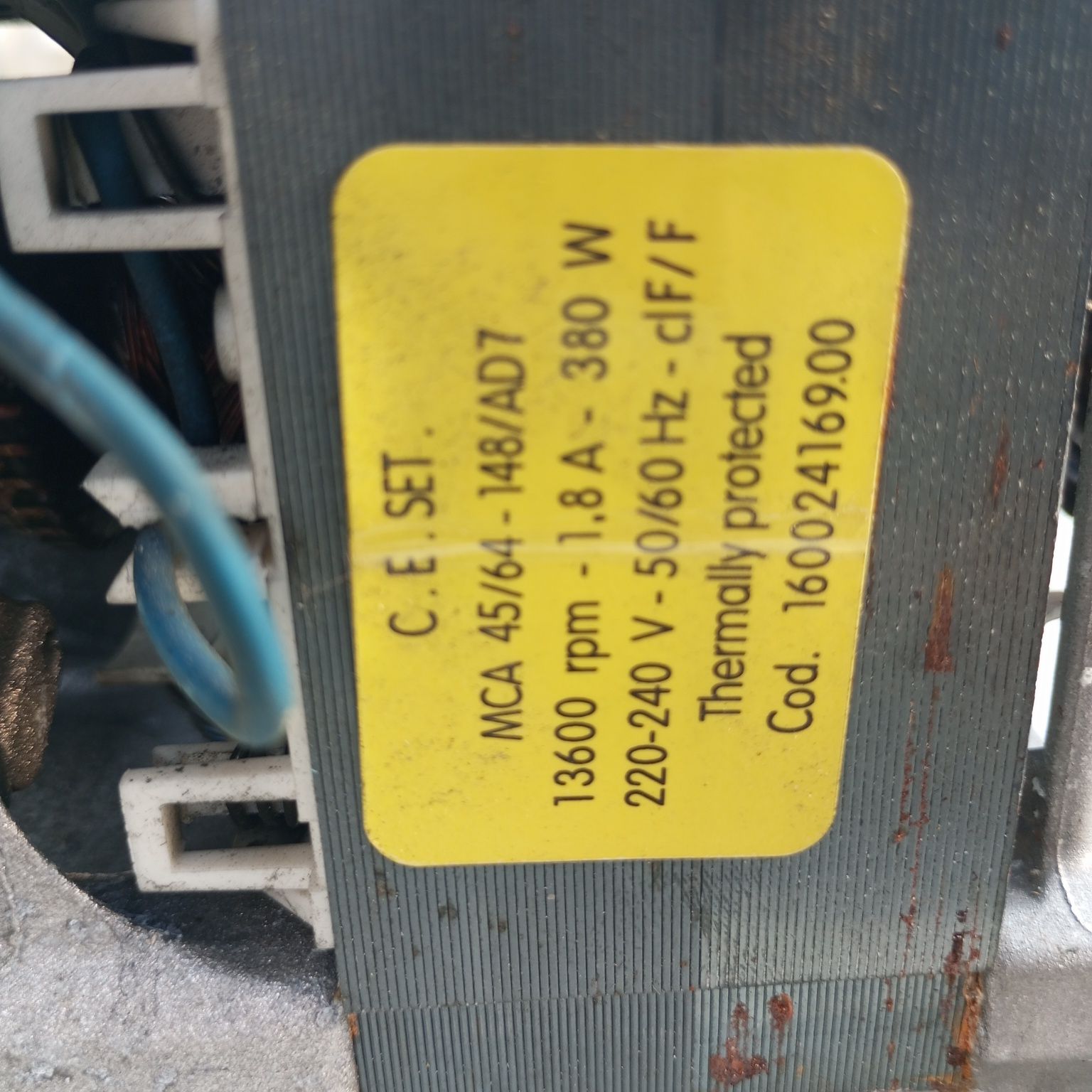 Silnik do pralki Indesit iwd 71 051 C.E.SET MCA 45/64-148/AD7