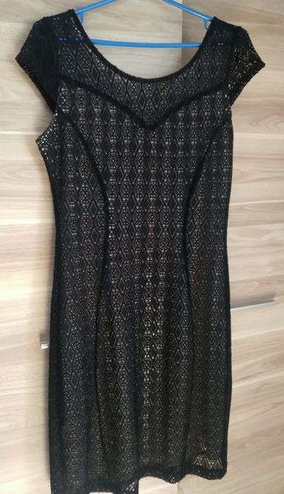 Sukienka ażurowa rozm. M